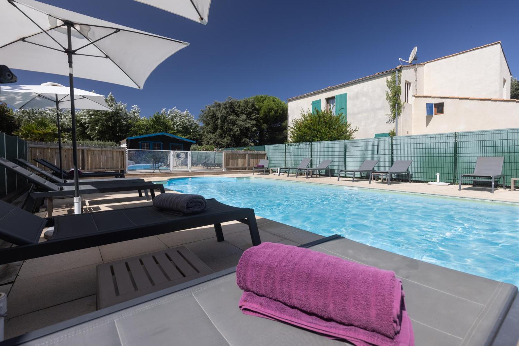 Logis Hotel De La Plage La Cotiniere Exterior photo